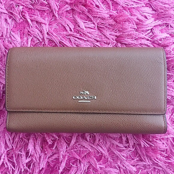 Coach Wallet - Picture 1 of 5